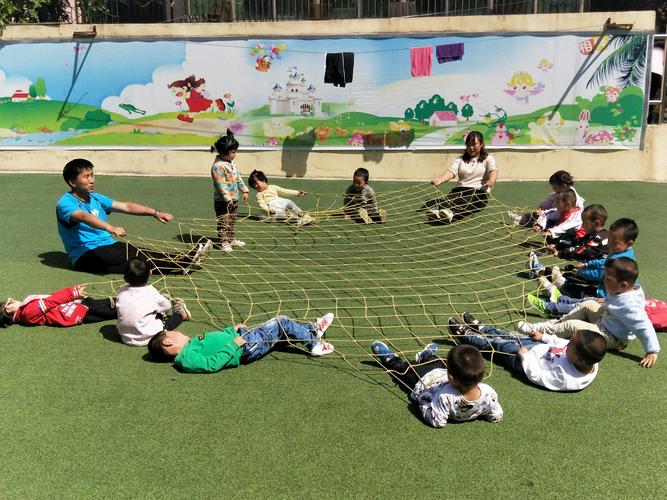 幼儿户外游戏大全100个名称及玩法 幼儿户外游戏大全100个名称及玩法
