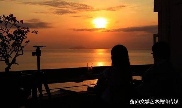 8随手挑一抹蓝涂一片静谧的夜 8随手挑一抹蓝涂一片静谧的夜