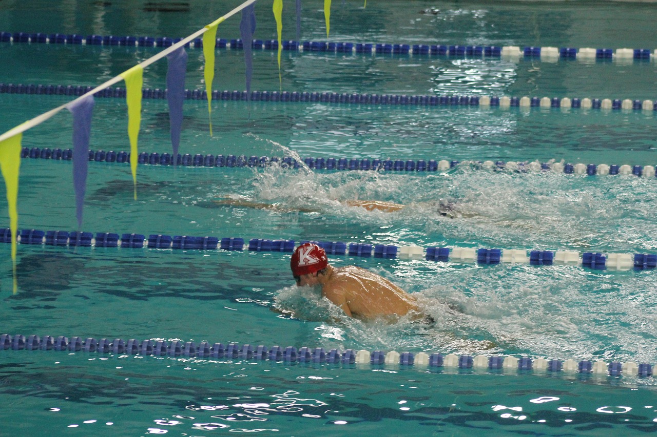 马尔尚主动向中国游泳队道歉,展现体育精神与真诚 马尔尚主动向中国游泳队道歉,展现体育精神与真诚