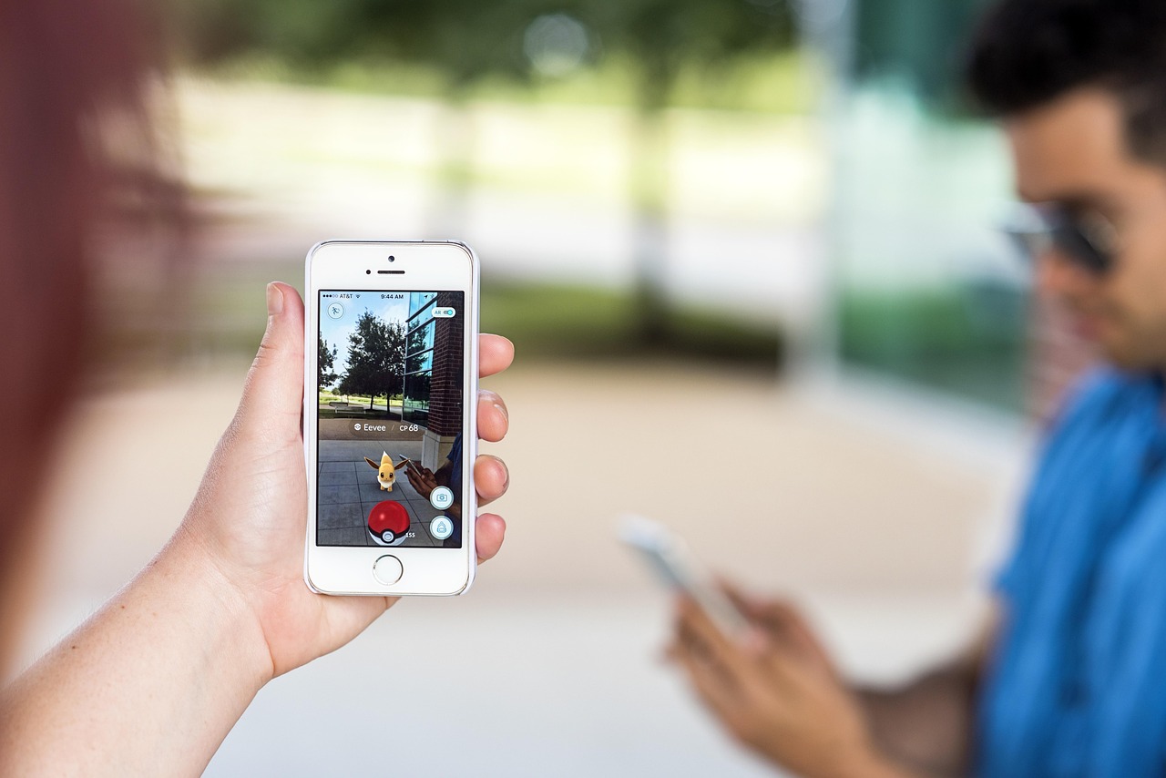 手机玩游戏赚钱平台是真的吗？揭秘背后的真相